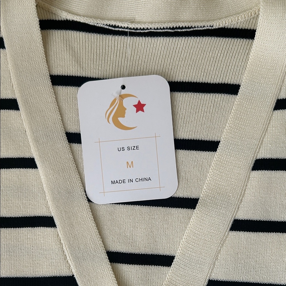 Elegant Black and Cream Striped V-Neck Sweater Vest - Picture 3 of 4